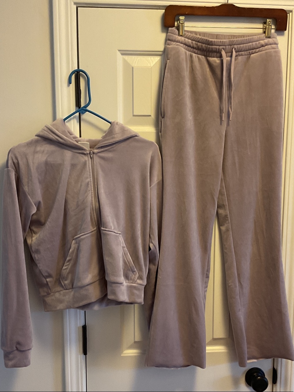 H&M Plush Hoodie and Jogger Pajama Set - Lavender